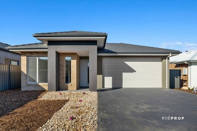 25 Quebec Avenue, VIC 3064