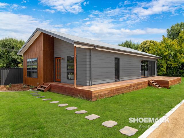 10 Coghill Street, NSW 2622