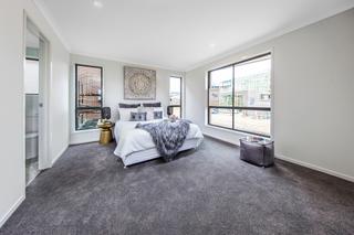 Standard Photo (2019-11-04)