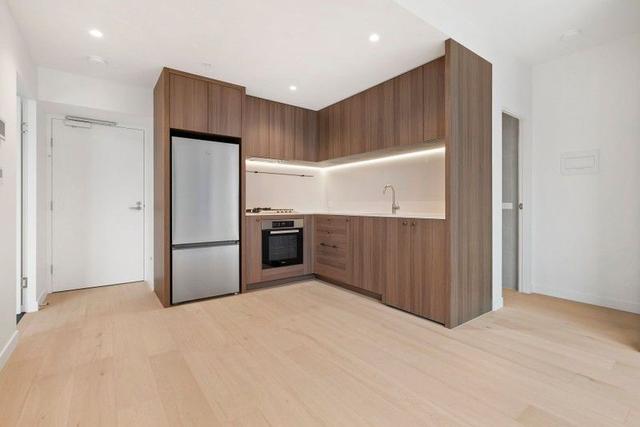 2207/90 Queens Bridge Street, VIC 3006