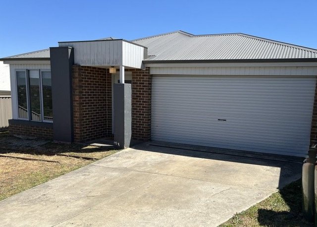 238 Elsworth Street, VIC 3350