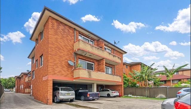 8/87 Longfield Street, NSW 2166