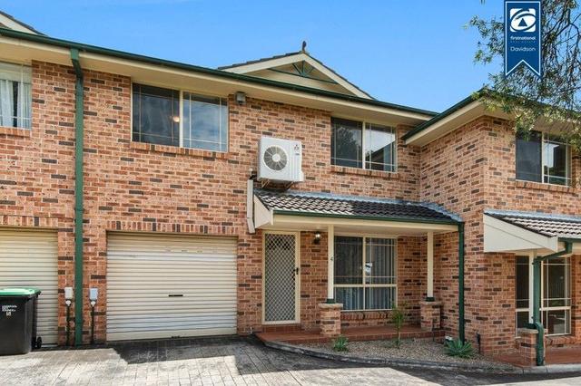 4/9 Stewart Avenue, NSW 2170