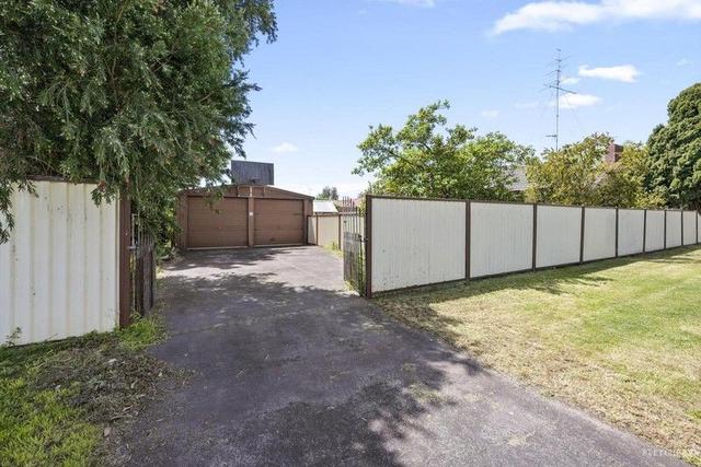 10 Arthur Street, VIC 3350