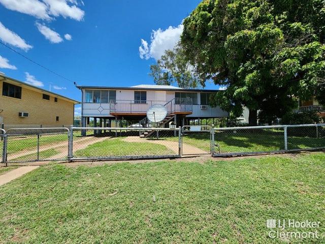 15 Haig Street, QLD 4721