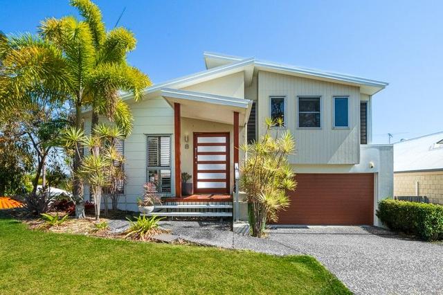 8 Waratah Crescent, QLD 4300