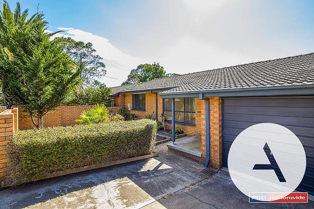 16 Crockett Pl, ACT 2615