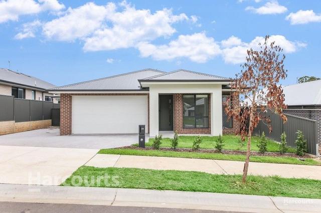 38 Burton Drive, NSW 2573