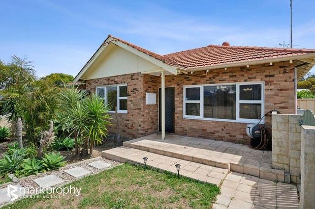 4 Bradbury Road, WA 6163
