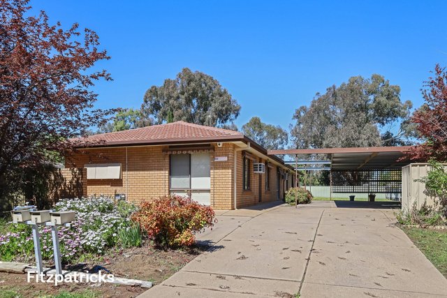 3/4 Incarnie Crescent, NSW 2650
