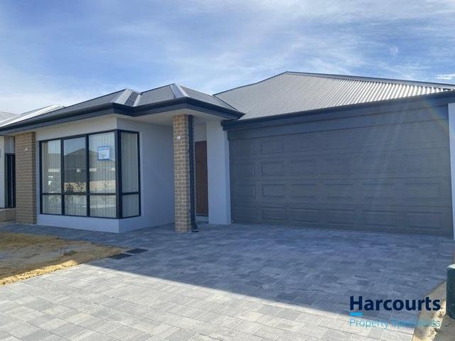 14 Meander Way, WA 6164