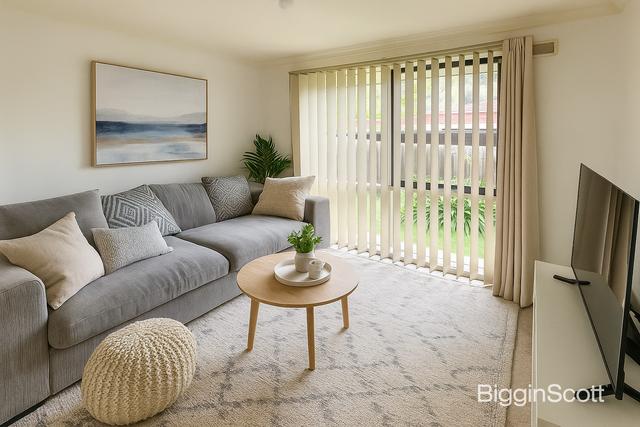 2/2 Glenbrook Avenue, VIC 3168