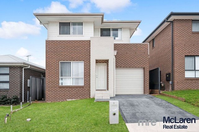 5 Possum Street, NSW 2570