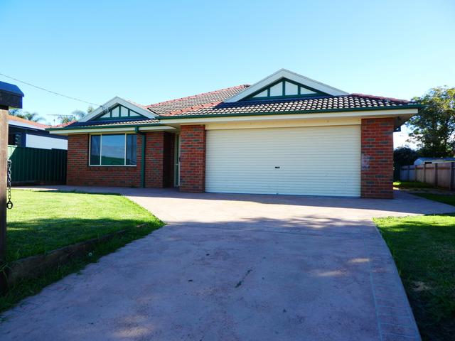 40 Lakeside Dr, NSW 2551