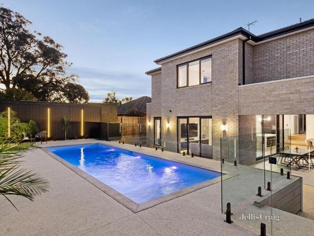 6 Kitson Crescent, VIC 3107