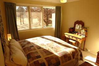 Bedroom 1 (2013-08-01)