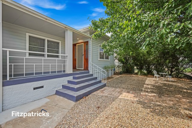 302 Lake Albert Road, NSW 2650