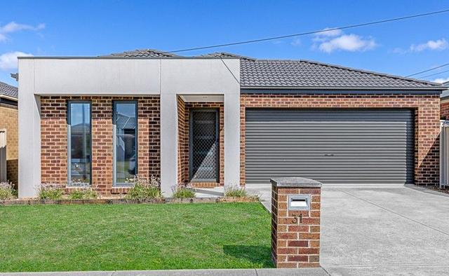 31 Westcliffe Crescent, VIC 3356