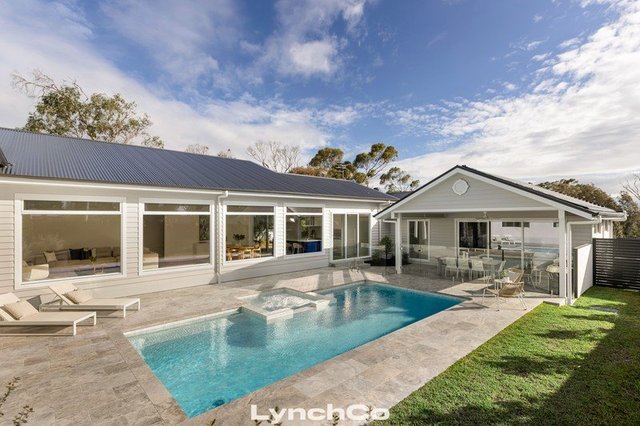 1 Clendon Close, VIC 3930