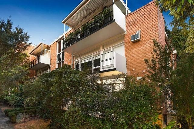 8/2 Maple Grove, VIC 3142