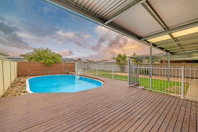 74 Crossen Street, VIC 3564