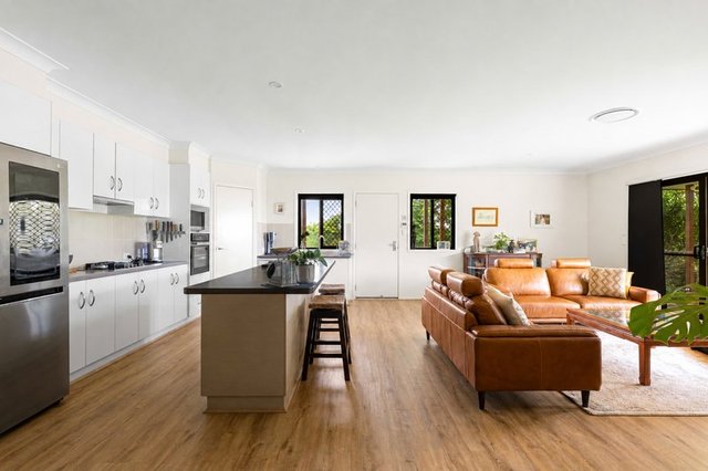 5 Mountview Court, QLD 4352