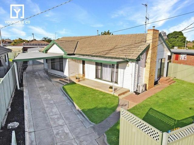 6 Scoresby Ave, VIC 3630