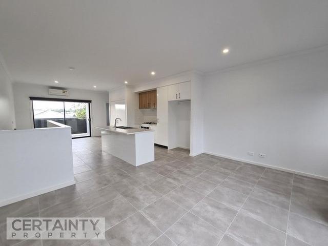 5 Sire Walk, VIC 3810