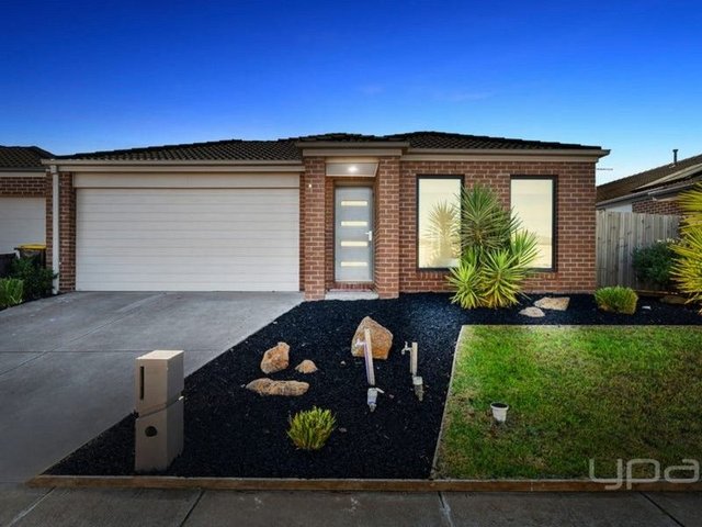 42 Toolern Waters Drive, VIC 3338