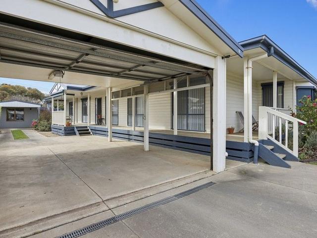 8 Alvina Crescent, VIC 3922