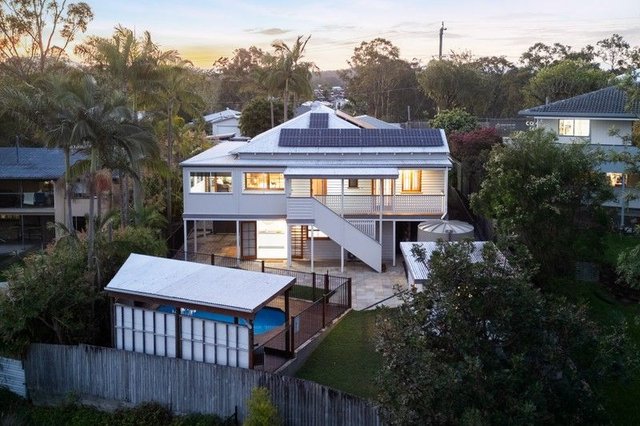 8 Henderson Road, QLD 4053