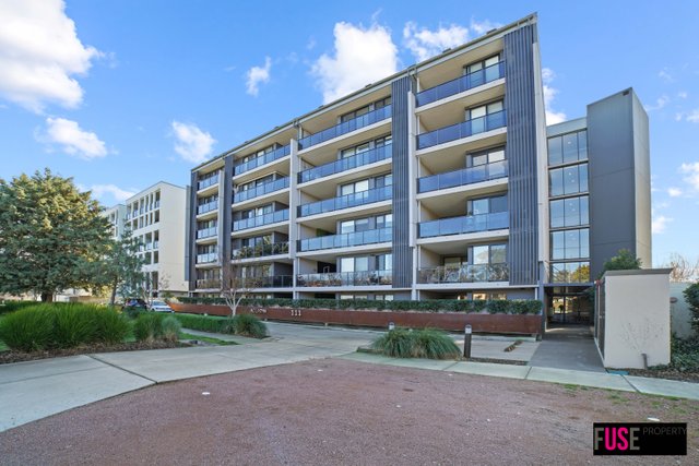 11/111 Canberra Avenue, ACT 2603