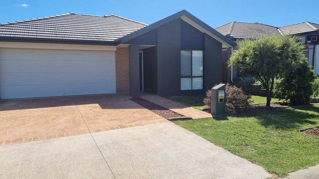 11 Warburn Street, NSW 2557