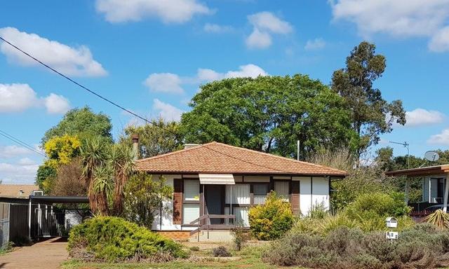 122 Yaruga Street, NSW 2830
