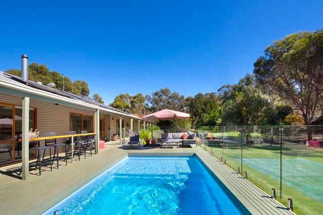 54 Pitts Lane, VIC 3462