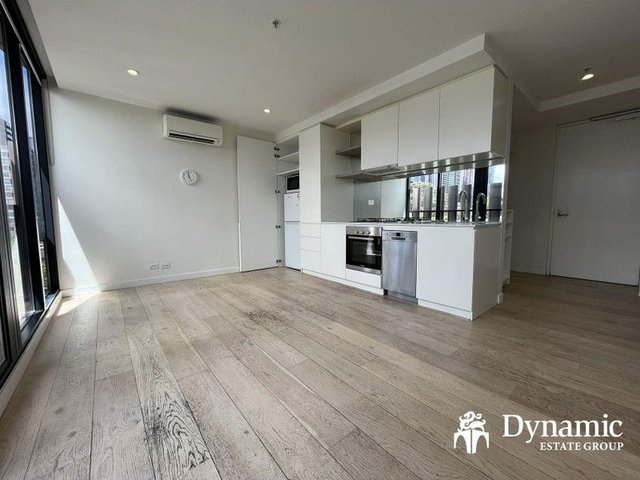 605/130 Dudley Street, VIC 3003