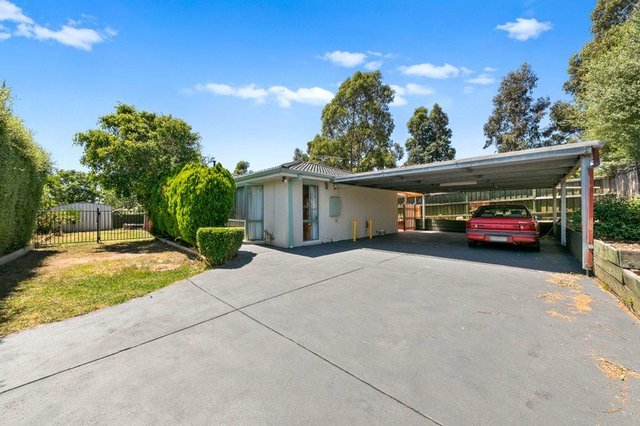 11 Janson Close, VIC 3805