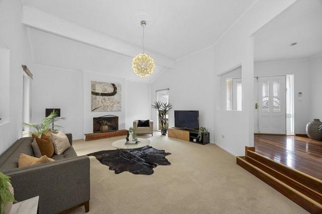 8 Enfield Close, VIC 3802