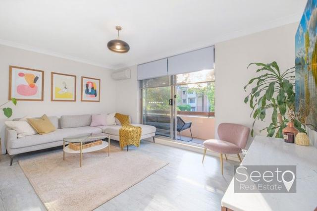 1/8 Eastbourne  Road, NSW 2140