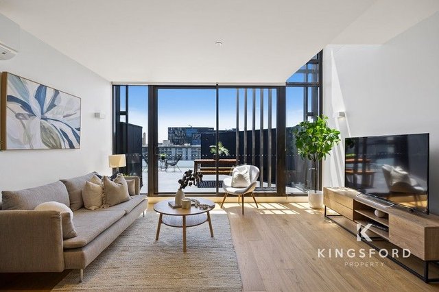 1004/123 Pelham Street, VIC 3053