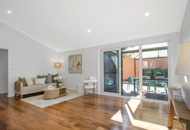 2/5 Fitchett Street, ACT 2605