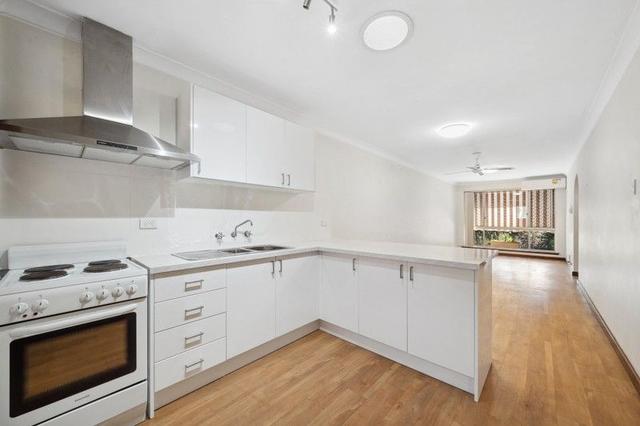 4/3 Netley Place, WA 6112