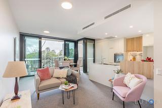 Living Area (2018-05-30)