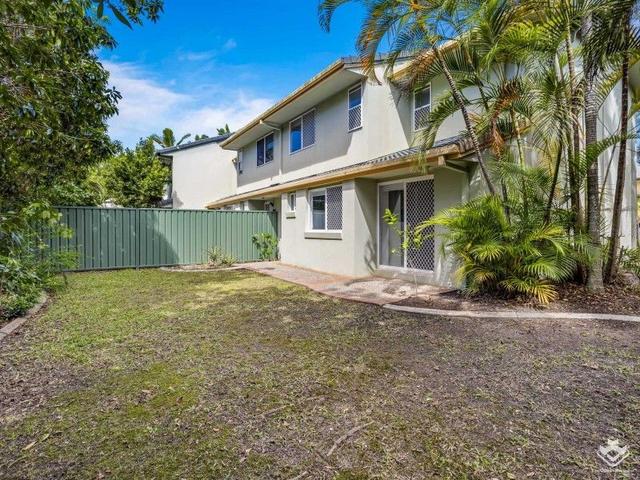 112/215 Cottesloe Drive, QLD 4218