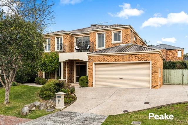8 McNair Court, VIC 3806