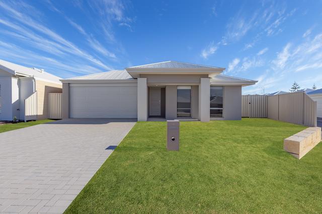 4 Dahlia Rise, WA 6038