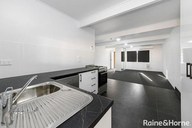 2/51 Brisbane Street, QLD 4740