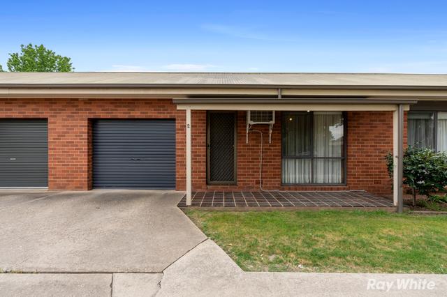 2/6 Borneo Place, NSW 2650