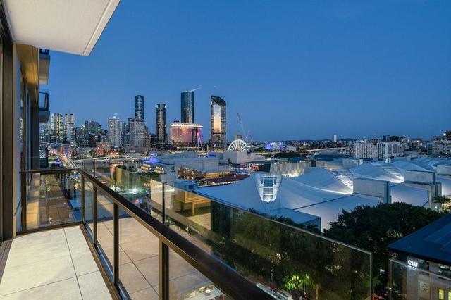 1152/51 Fish Lane, QLD 4101