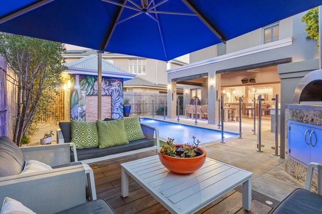 27 Wright Cres, WA 6053